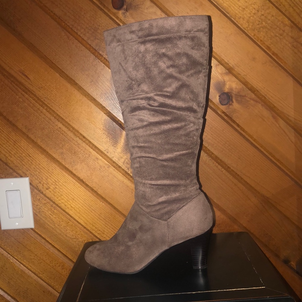 Suede Calf Boots in Taupe